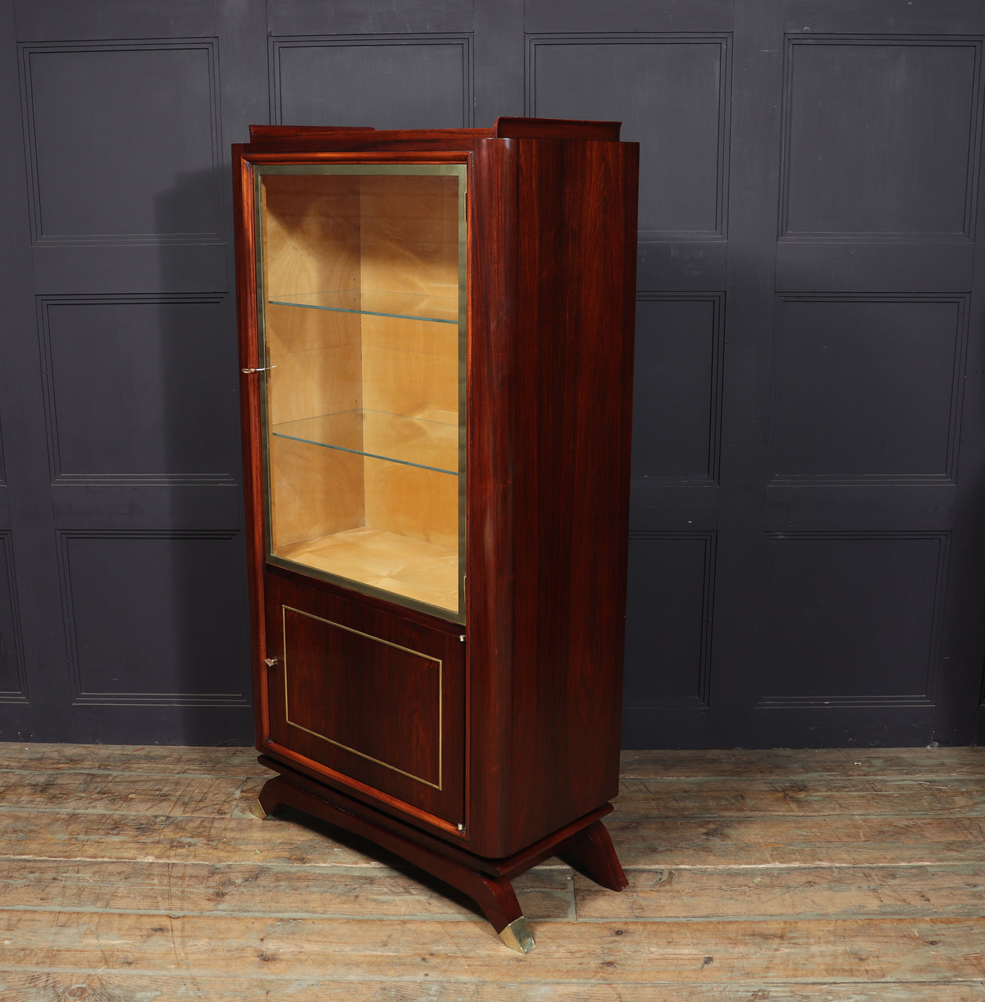 French Art Deco Display cabinet in Rosewood