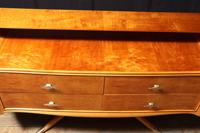 Mid Century Italian Chest of Drawers in Sycamore