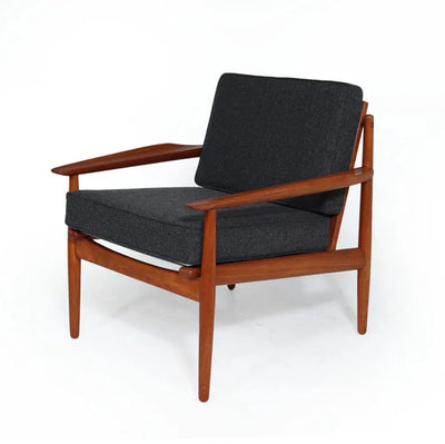 The Charm of Mid-Century Armchairs