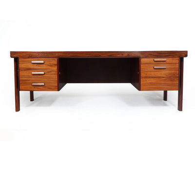 Danish Rosewood Desk by Arne Vodder for Sibast front