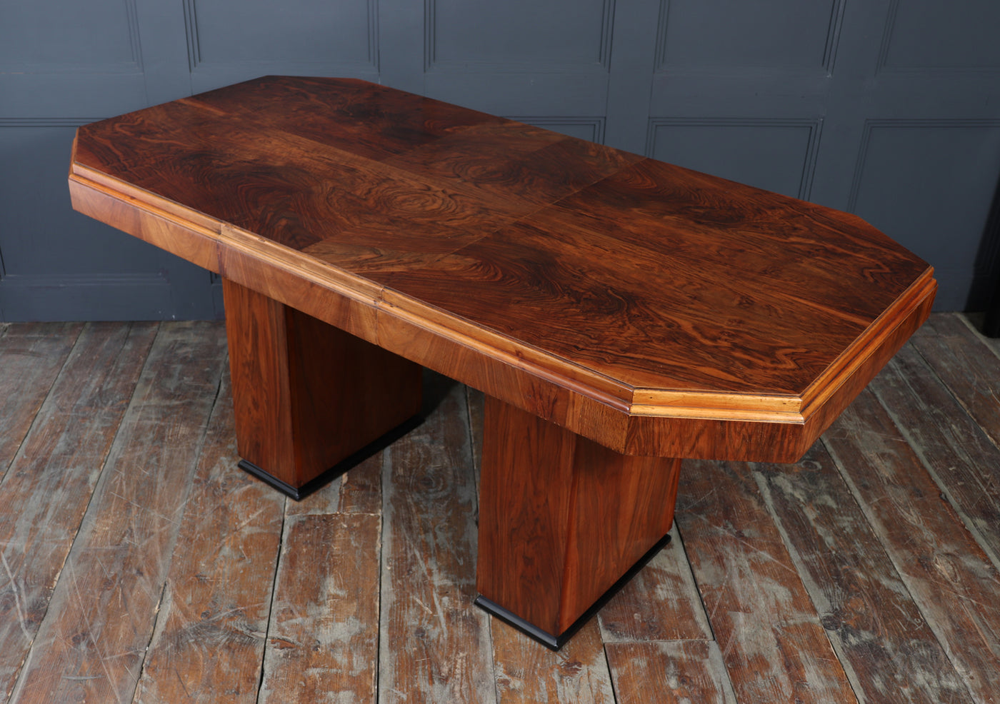 English Art Deco Walnut Extending Dining Table