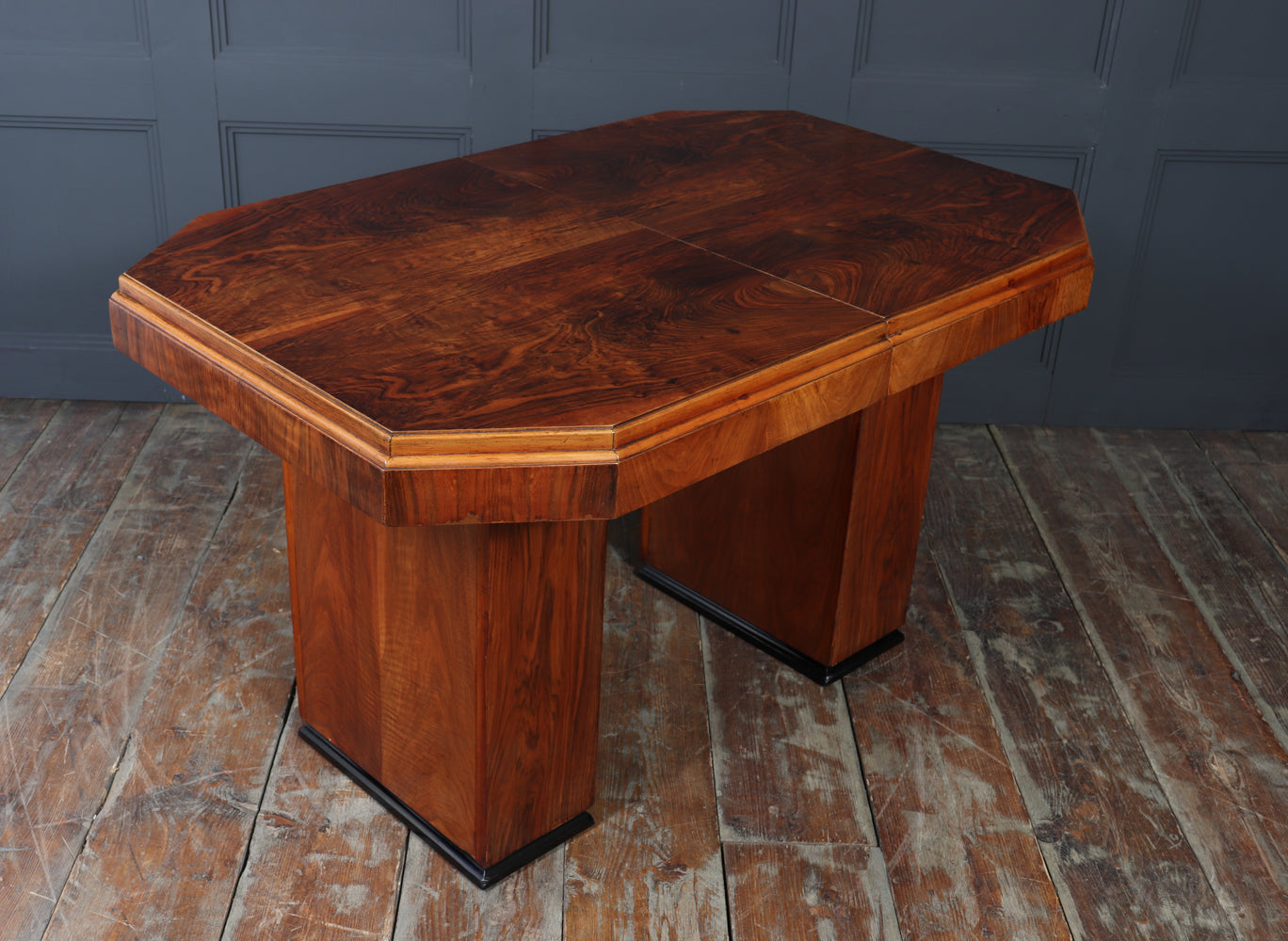 English Art Deco Walnut Extending Dining Table