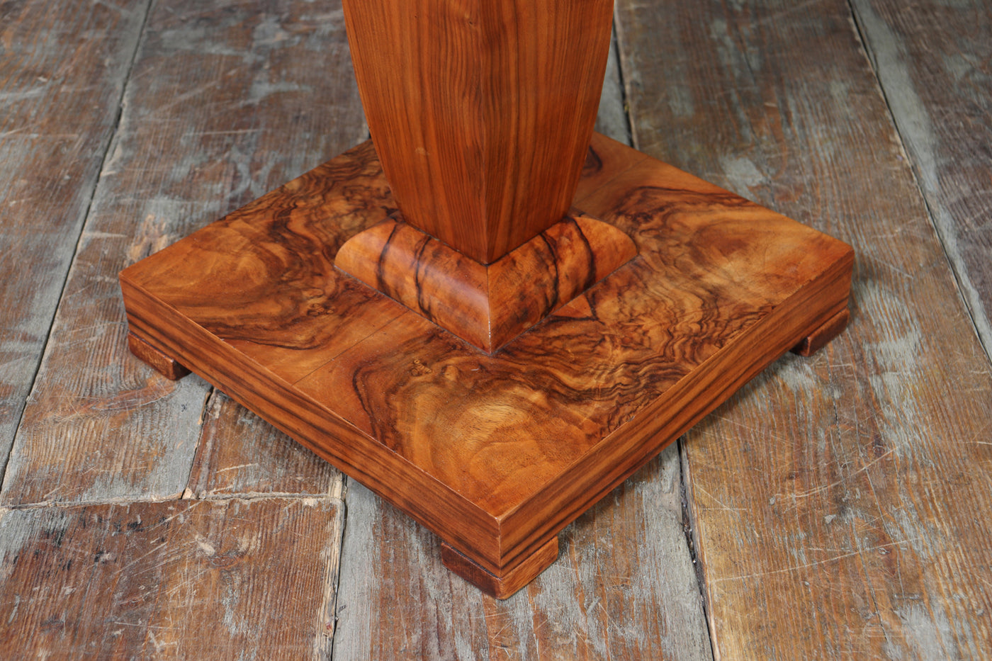 French Art Deco Figured Walnut Cocktail Table, c.1925