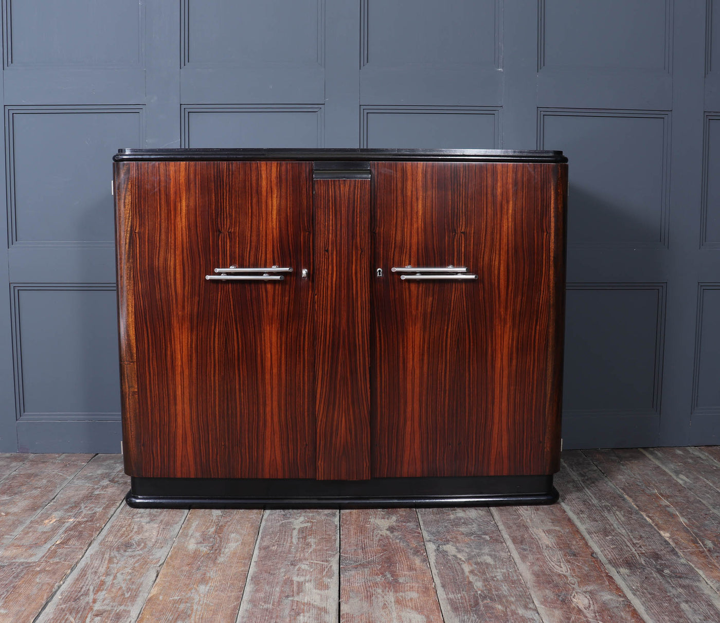 French Art Deco Sideboard in Macassar Ebony