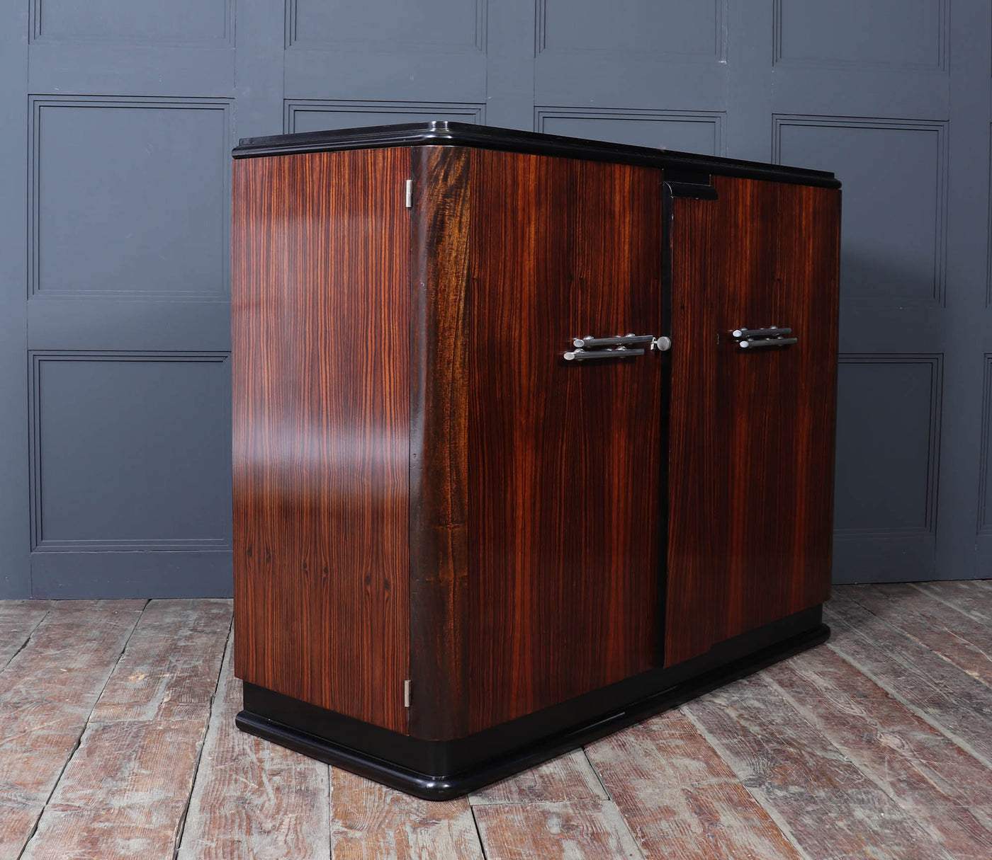 French Art Deco Sideboard in Macassar Ebony