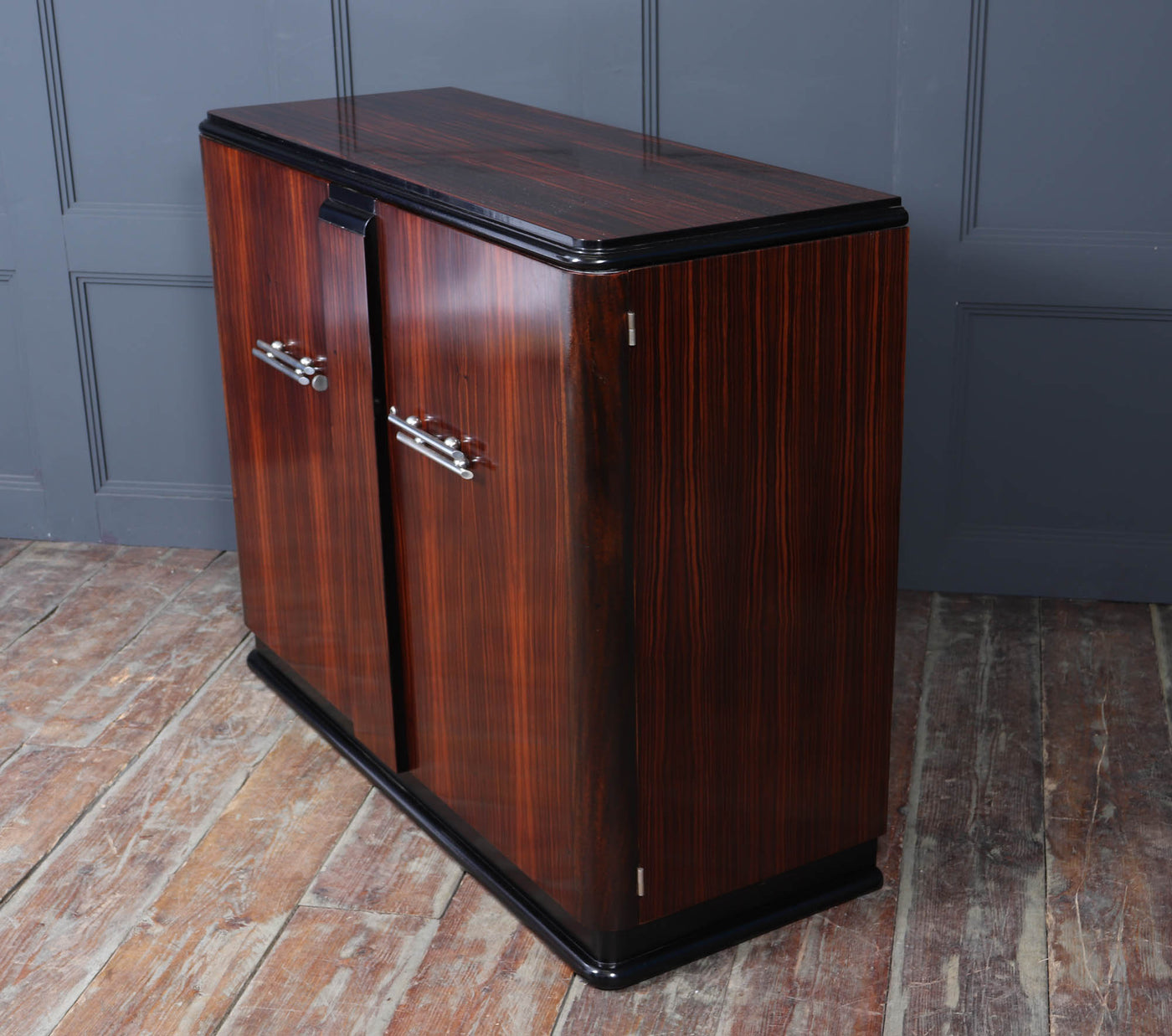 French Art Deco Sideboard in Macassar Ebony