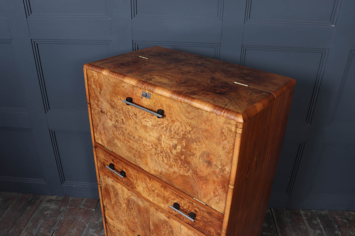 English Art Deco Cocktail Cabinet in Burr Walnut