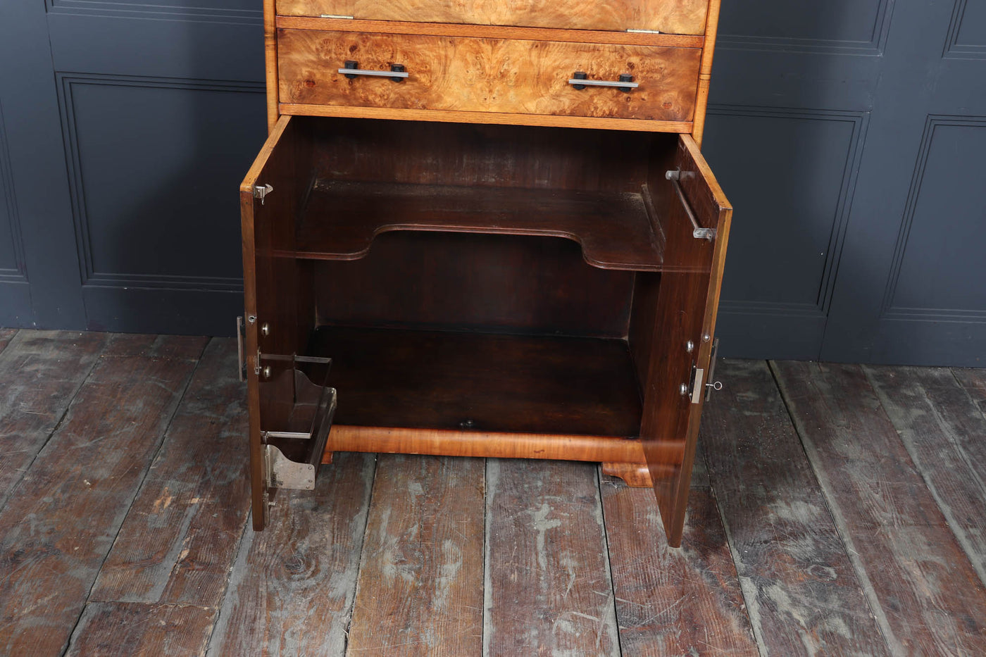 English Art Deco Cocktail Cabinet in Burr Walnut