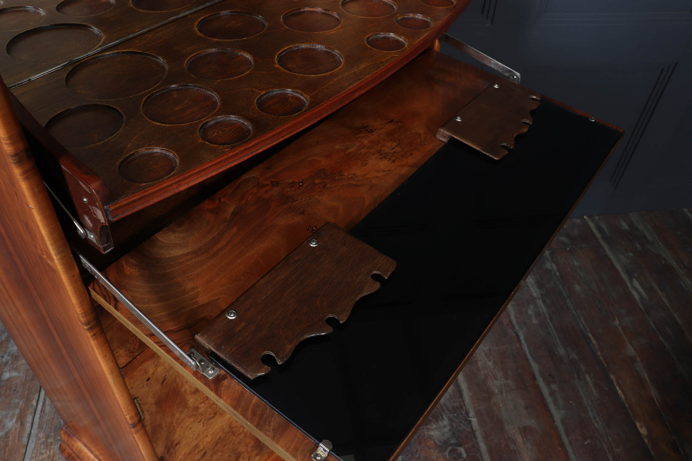 English Art Deco Cocktail Cabinet in Burr Walnut