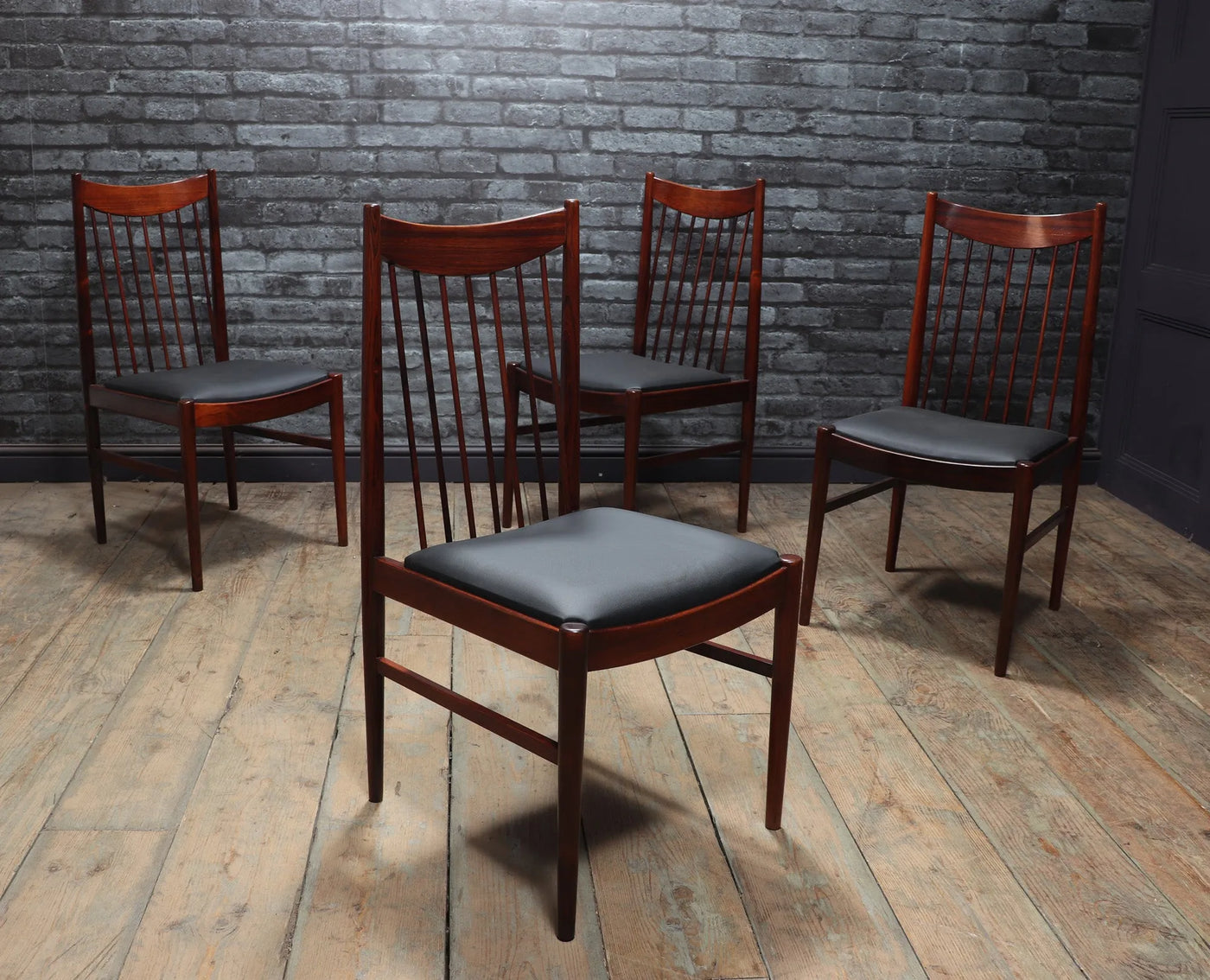 Mid Century Danish Dining Chairs model 422 by Arne Vodder