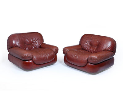 Pair of Lounge Chairs in Leather by Sapporo for Mobil Girgi, Italy 1970