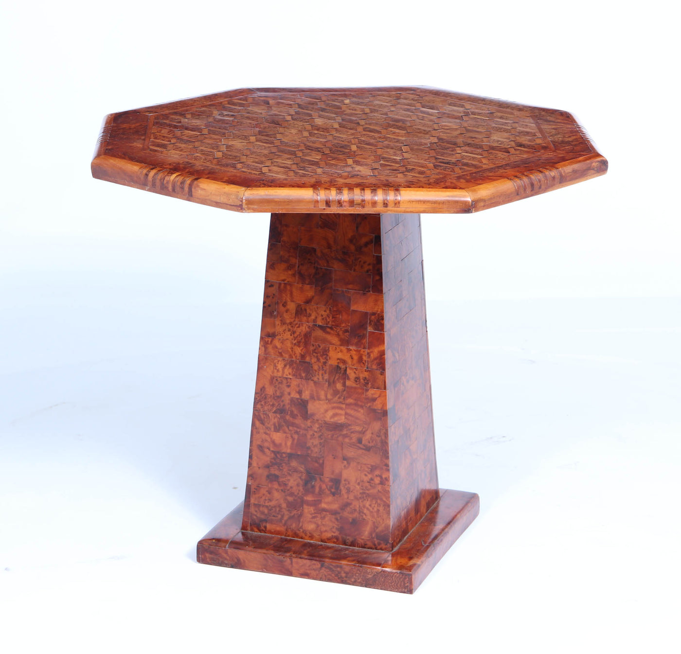 French Occasional pedestal table in burr elm