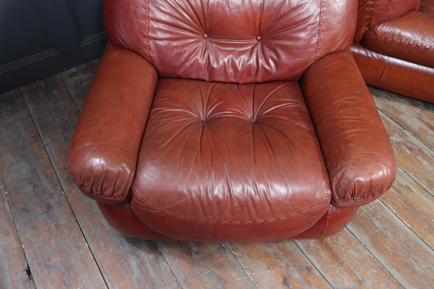 Pair of Lounge Chairs in Leather by Sapporo for Mobil Girgi, Italy 1970