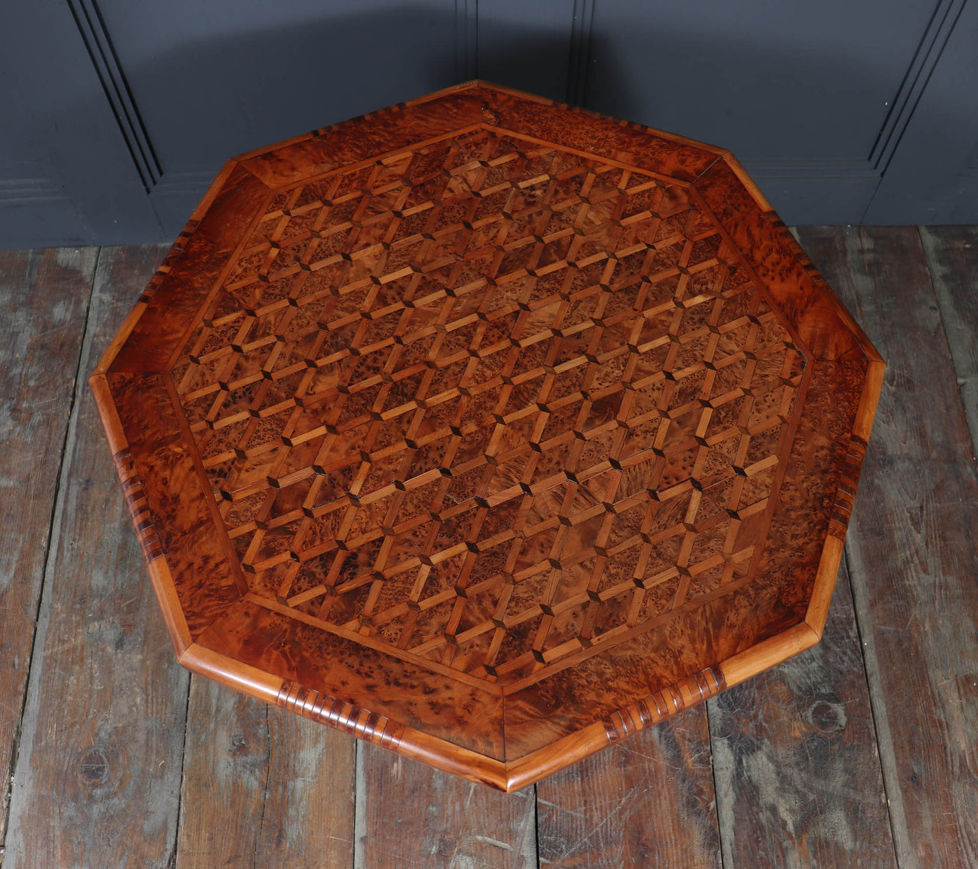 French Occasional pedestal table in burr elm