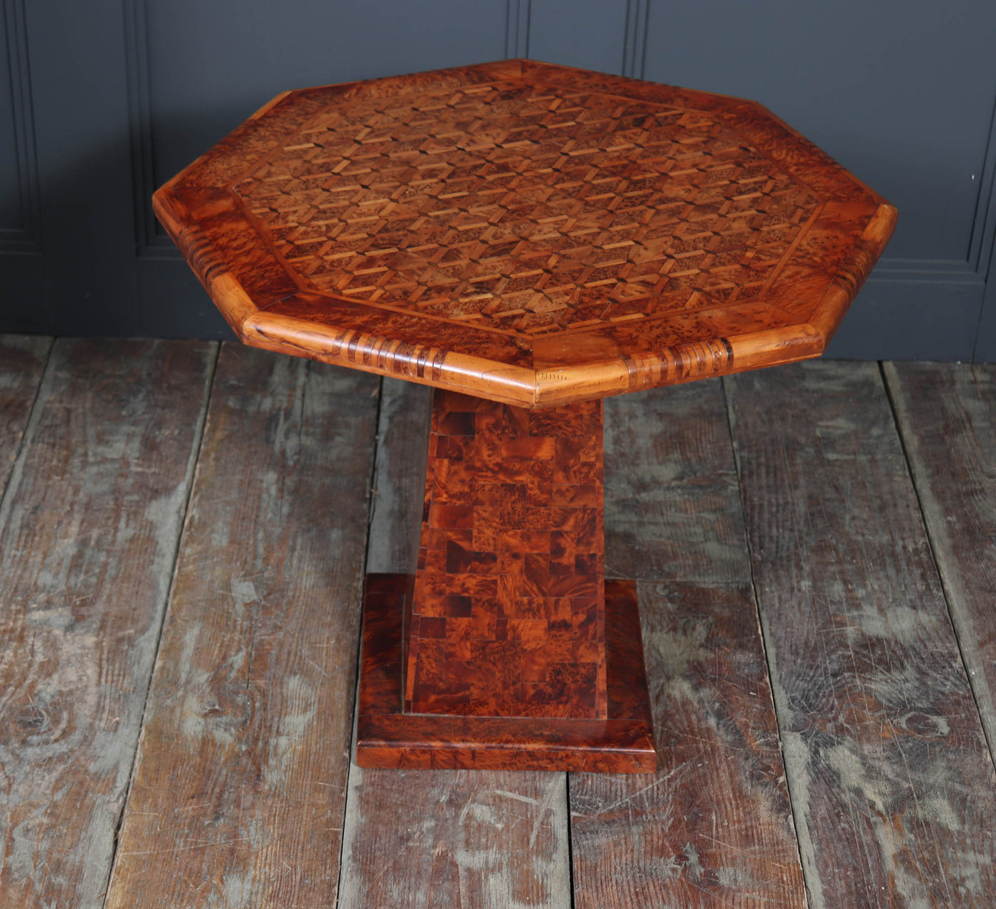 French Occasional pedestal table in burr elm