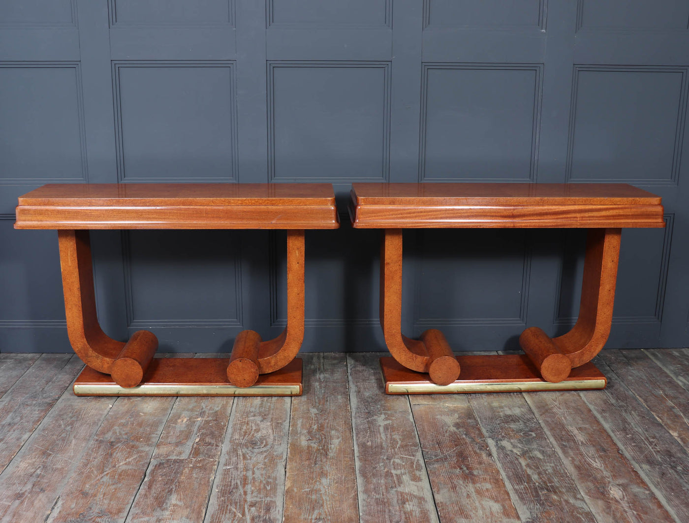 Pair of French Art Deco Console Tables in Amboyna c1925