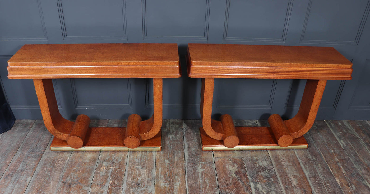 Pair of French Art Deco Console Tables in Amboyna c1925