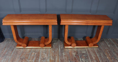 Pair of French Art Deco Console Tables in Amboyna c1925