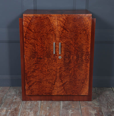 French Art Deco cabinet in Thuya