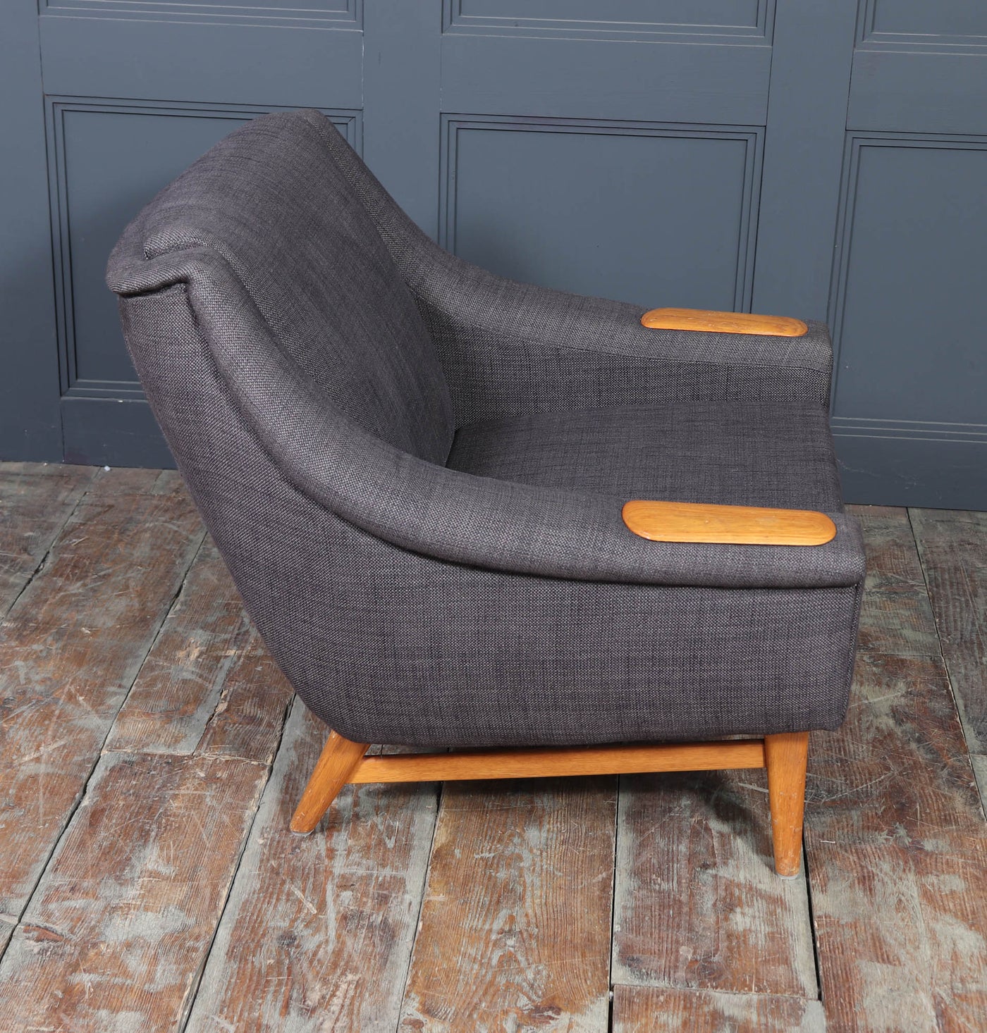 Mid-Century Modern Danish Armchair with oak Arm Rests, c. 1960s