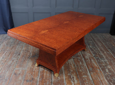 French Art Deco Dining Table in Amboyna, Circa 1925