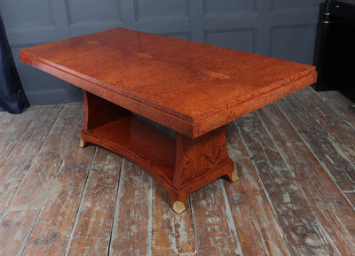 French Art Deco Dining Table in Amboyna, Circa 1925