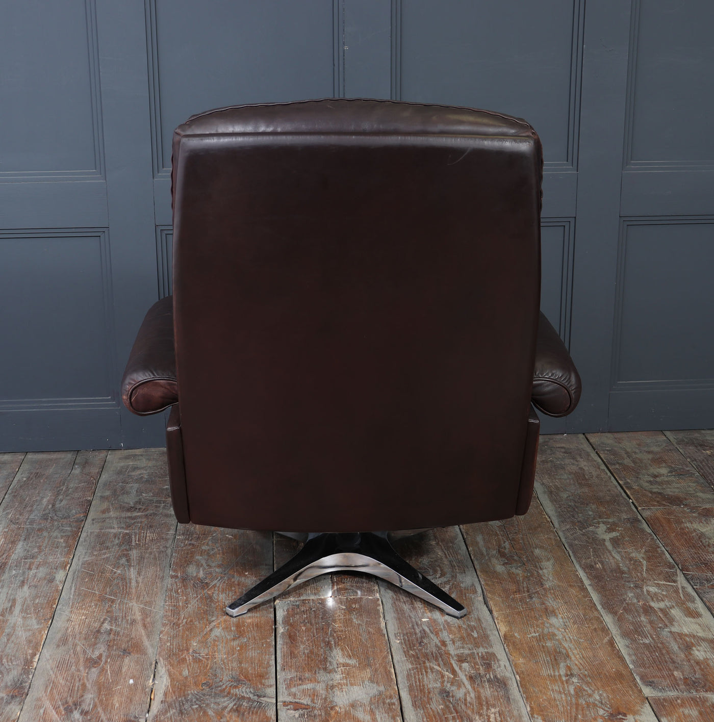 De Sede DS-31 Armchair and Footstool in Leather, Switzerland, c.1970s
