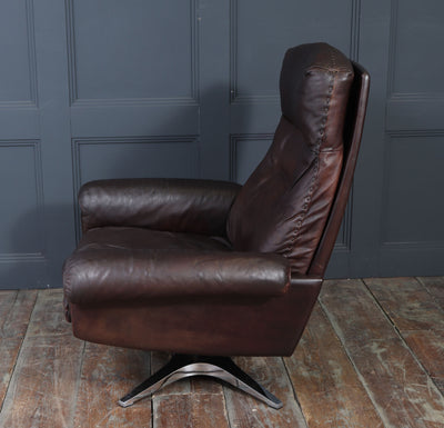 De Sede DS-31 Armchair and Footstool in Leather, Switzerland, c.1970s