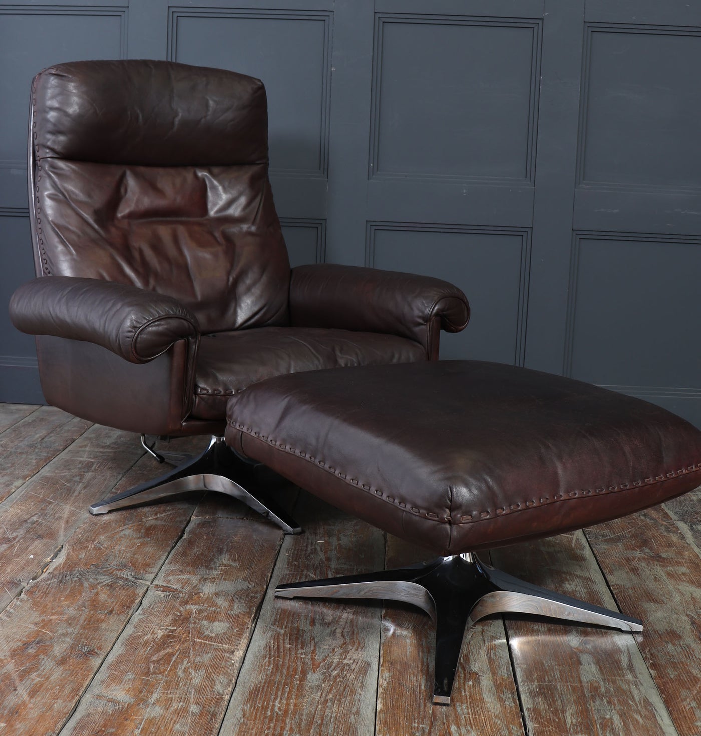 De Sede DS-31 Armchair and Footstool in Leather, Switzerland, c.1970s