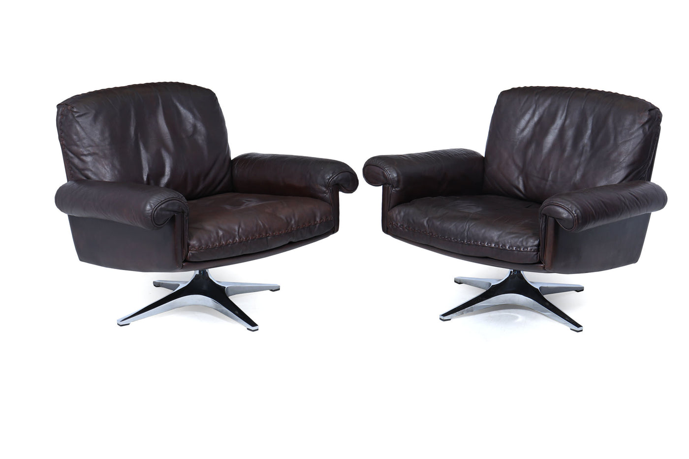 Pair of De Sede DS-31 Swivel Armchairs in Leather, Switzerland, c.1970s