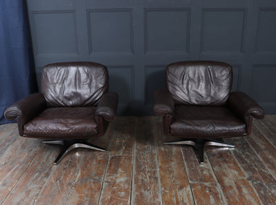 Pair of De Sede DS-31 Swivel Armchairs in Leather, Switzerland, c.1970s