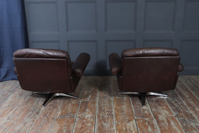 Pair of De Sede DS-31 Swivel Armchairs in Leather, Switzerland, c.1970s
