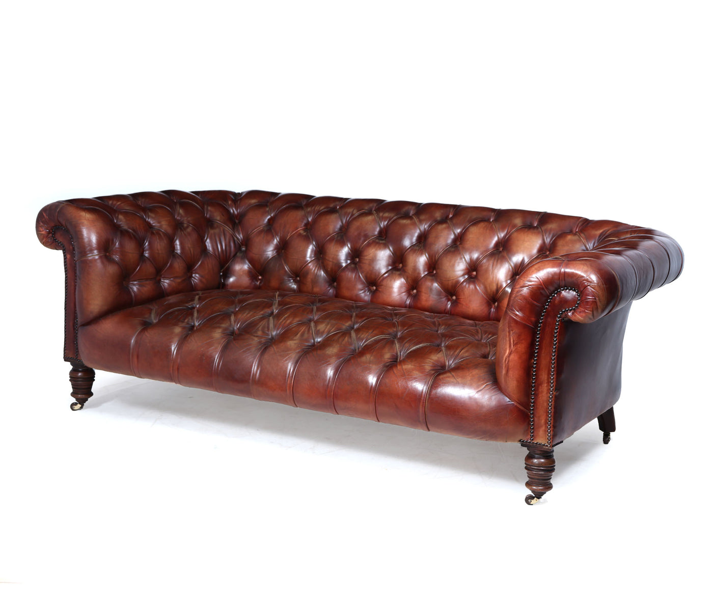 Antique Deep Buttoned Chesterfield Sofa in Hand-Dyed Chestnut brown Leather, c.1900