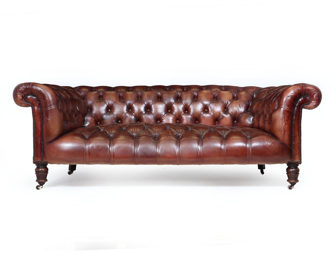 Antique Deep Buttoned Chesterfield Sofa in Hand-Dyed Chestnut brown Leather, c.1900