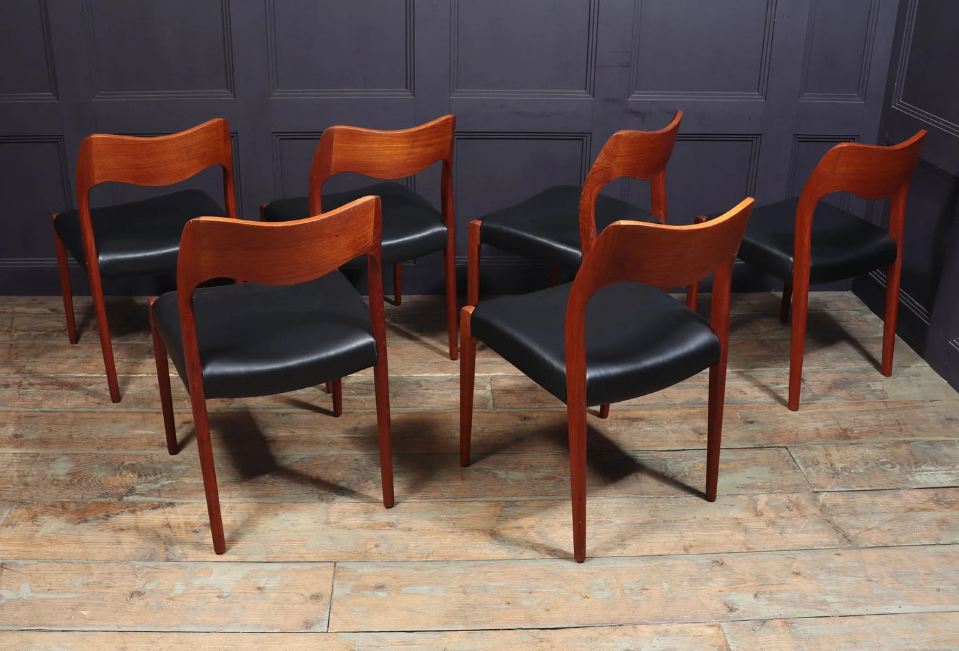 Set of Six Mid century Model 71 Dining Chairs by Neils Moller