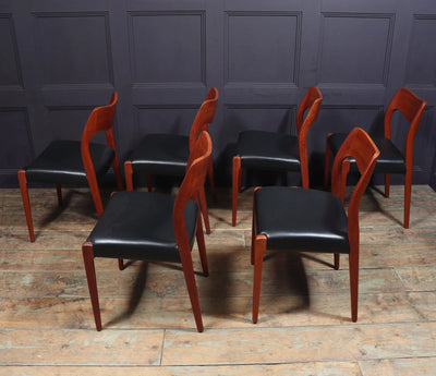 Set of Six Mid century Model 71 Dining Chairs by Neils Moller