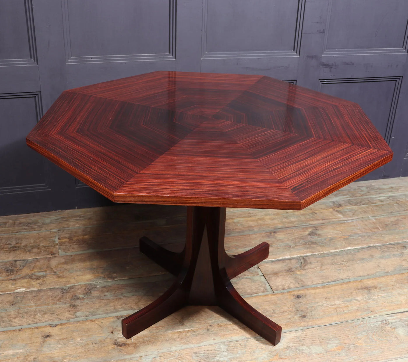 Italian Mid Century Dining Table in Rosewood