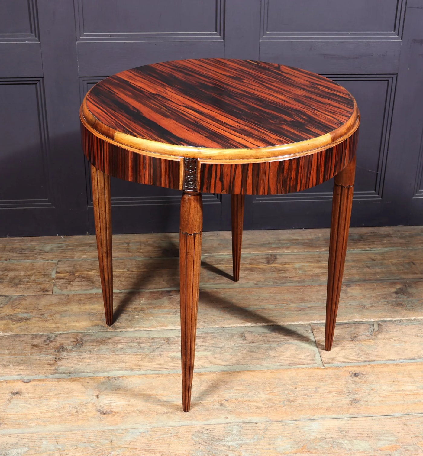 French Art Deco Table in Macassar ebony and Walnut