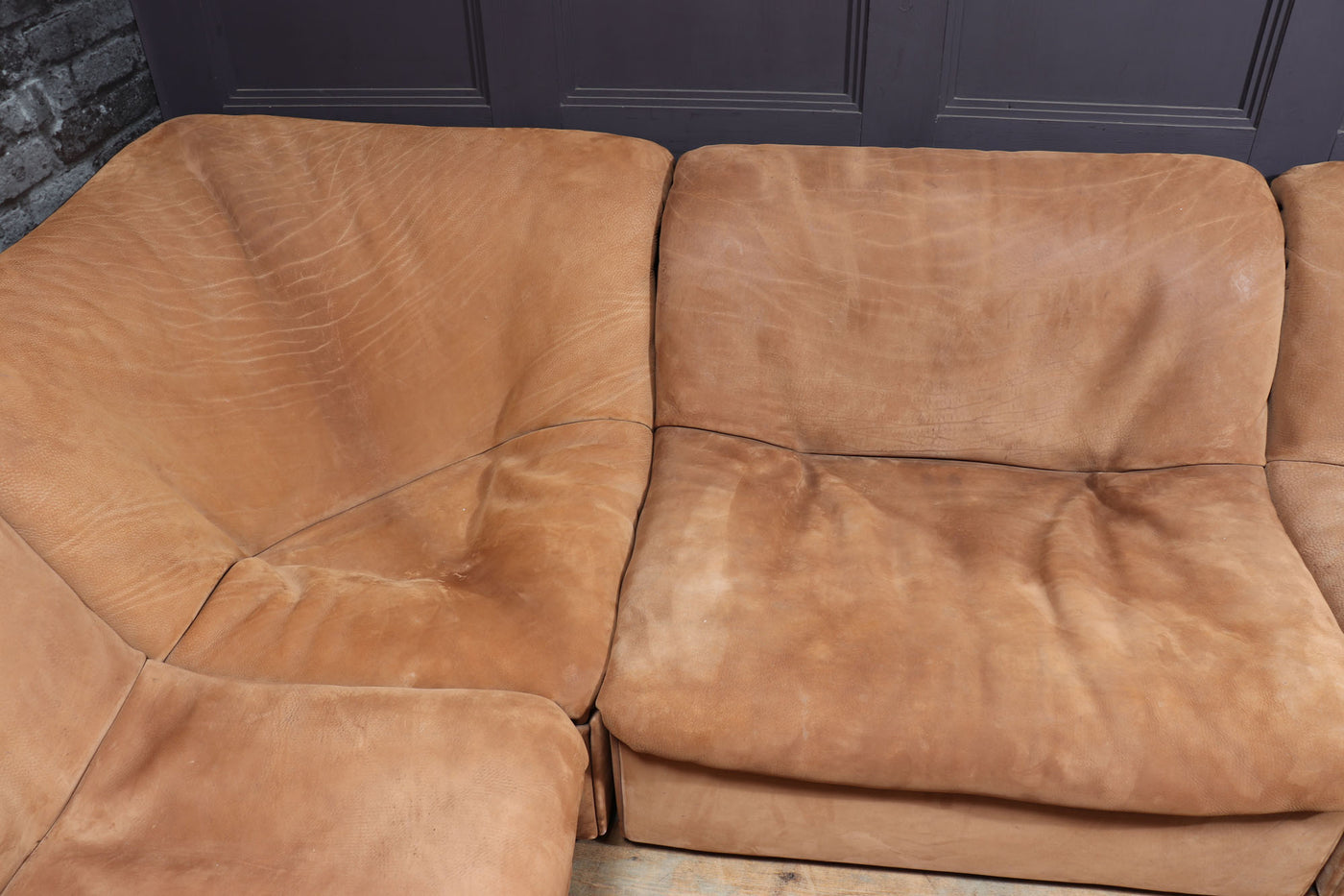 Mid Century DS46 Modular sofa in Bull Neck Nubuck by De Sede