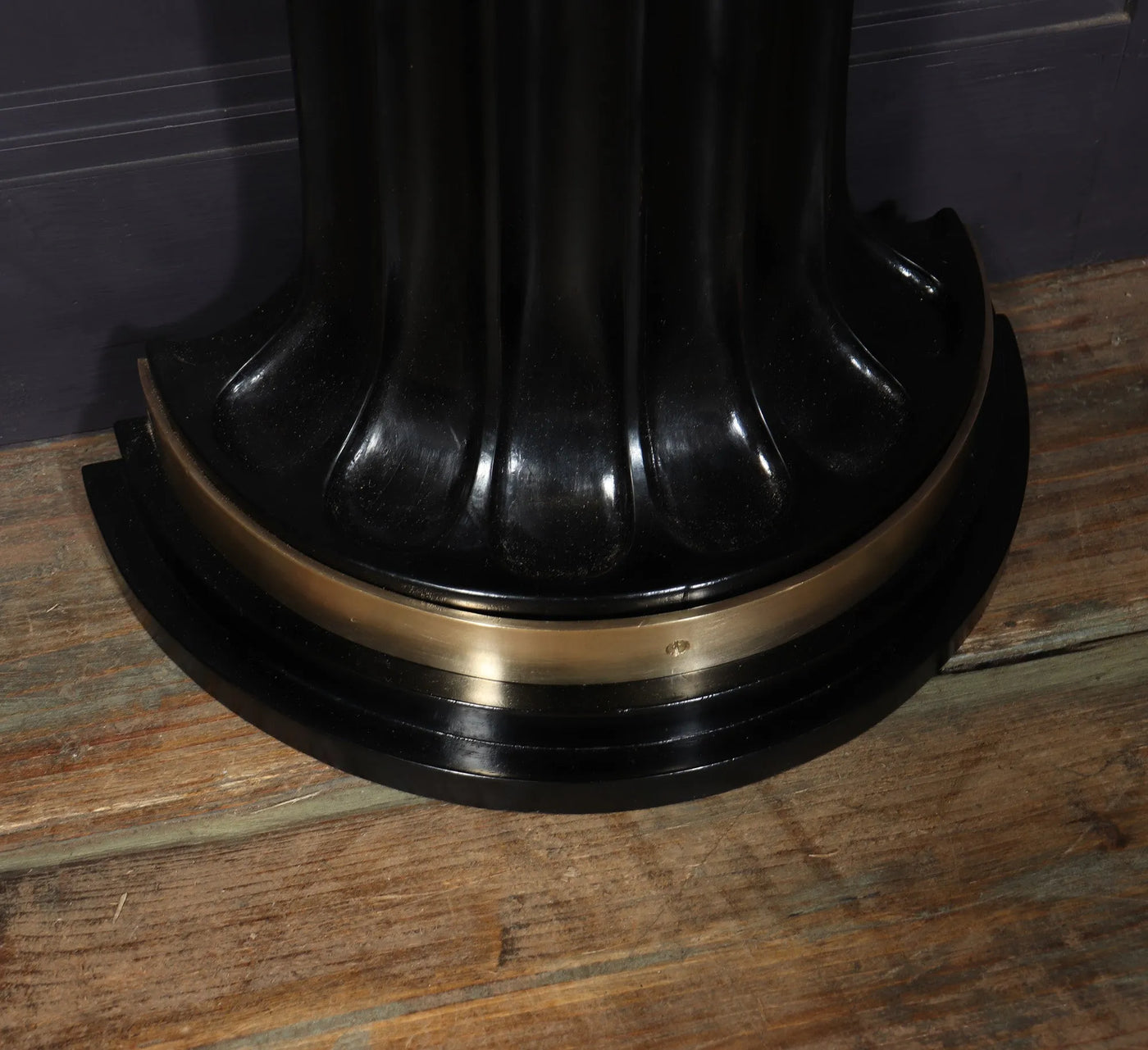 Pair of Italian Art Deco Console Tables in Macassar Ebony