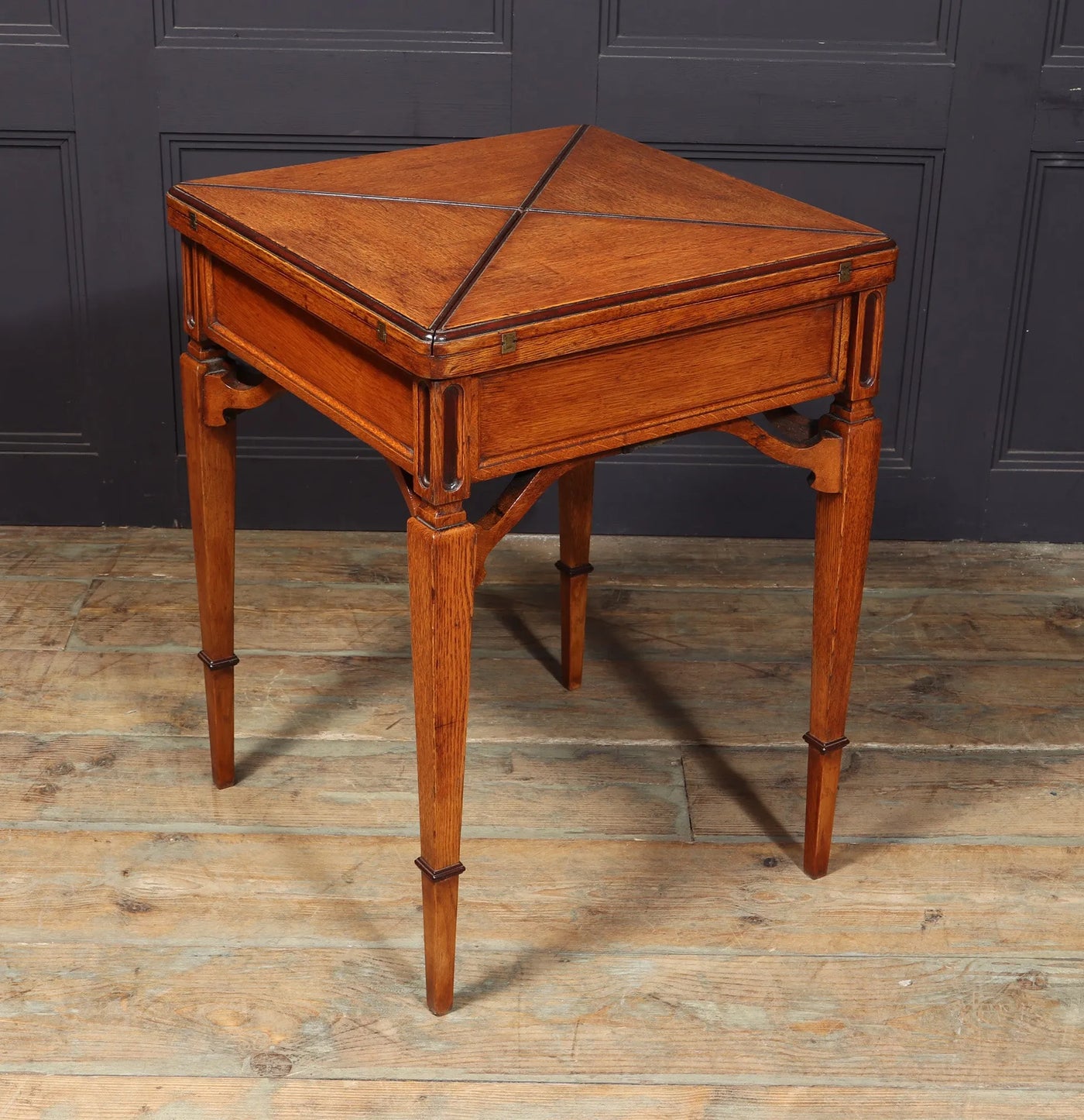 Arts And Crafts Oak Envelope Card Table