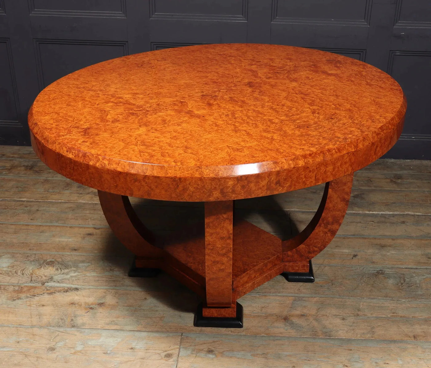 French Art Deco Dining Table in Amboyna