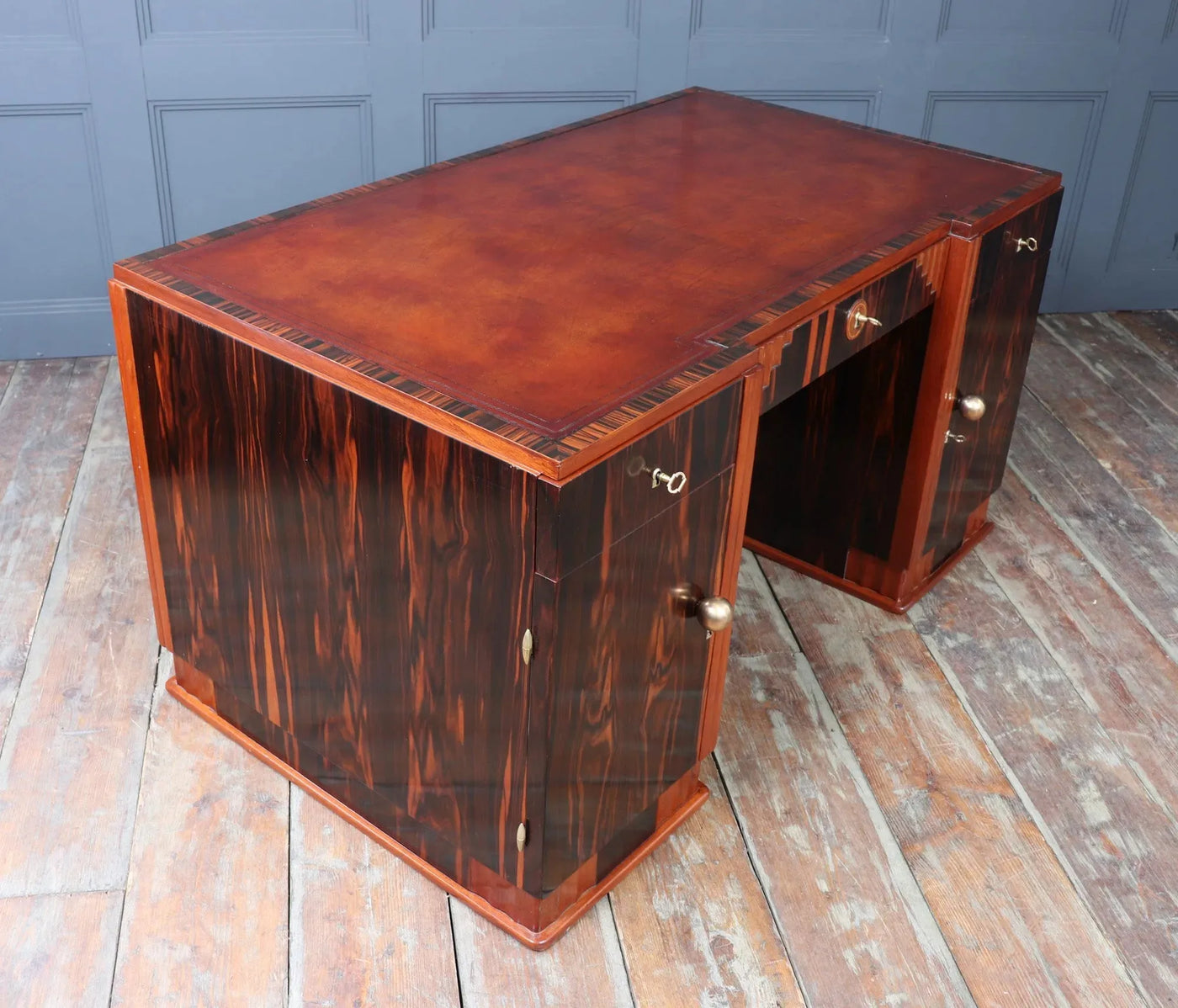 French Art Deco Desk in Macassar Ebony