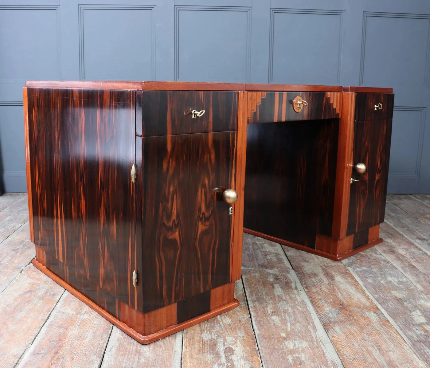 French Art Deco Desk in Macassar Ebony