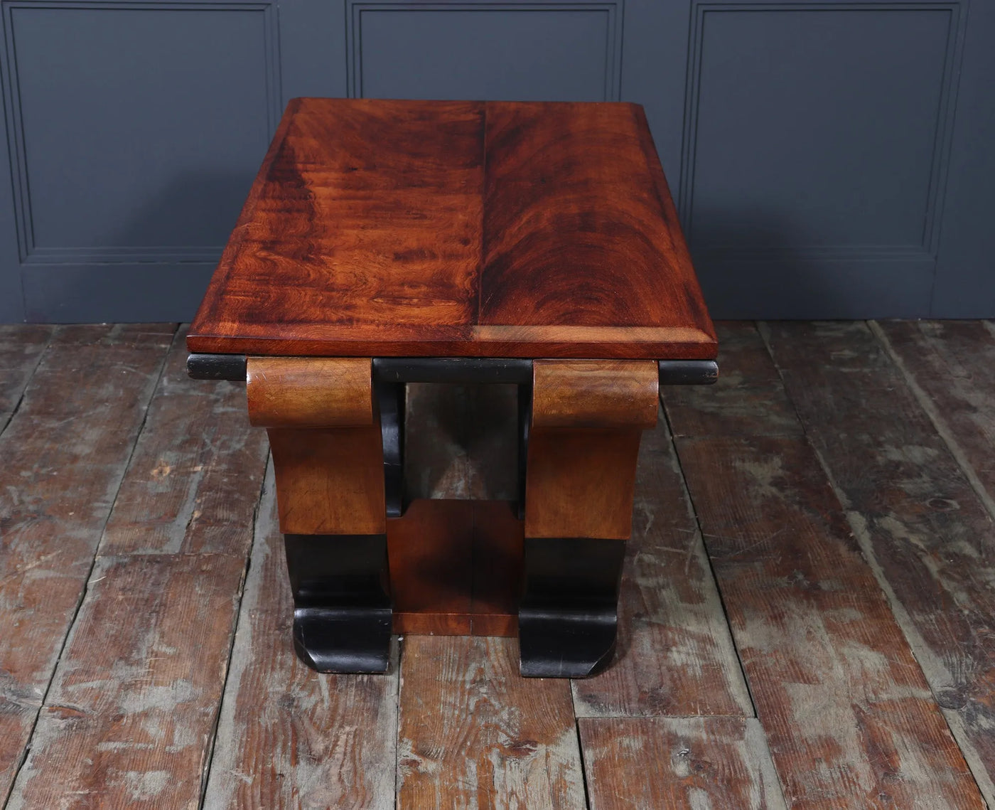 Art Deco Coffee Table in Walnut