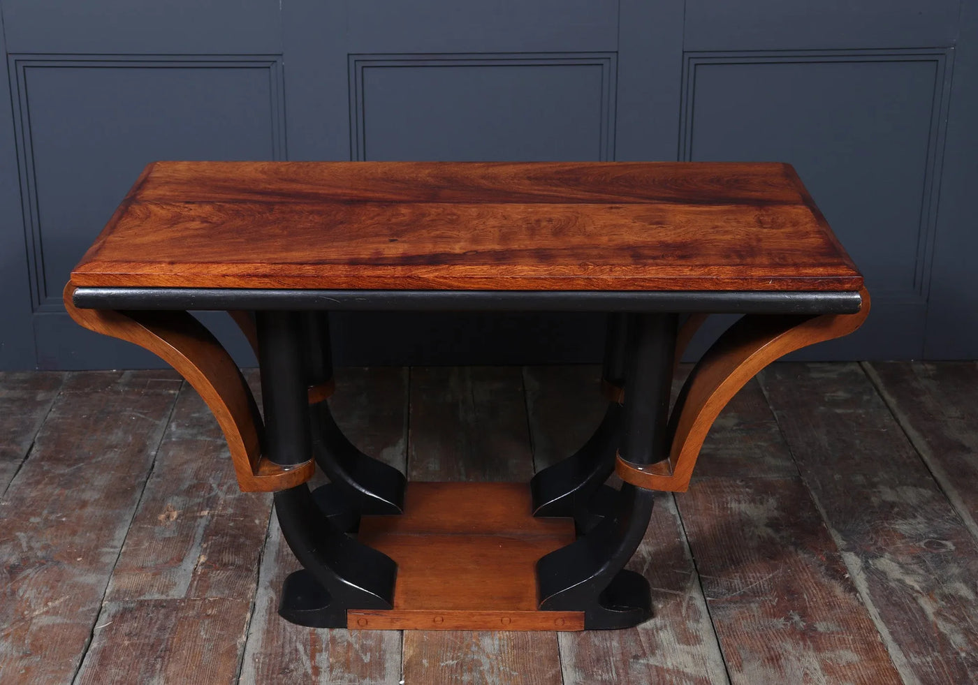 Art Deco Coffee Table in Walnut