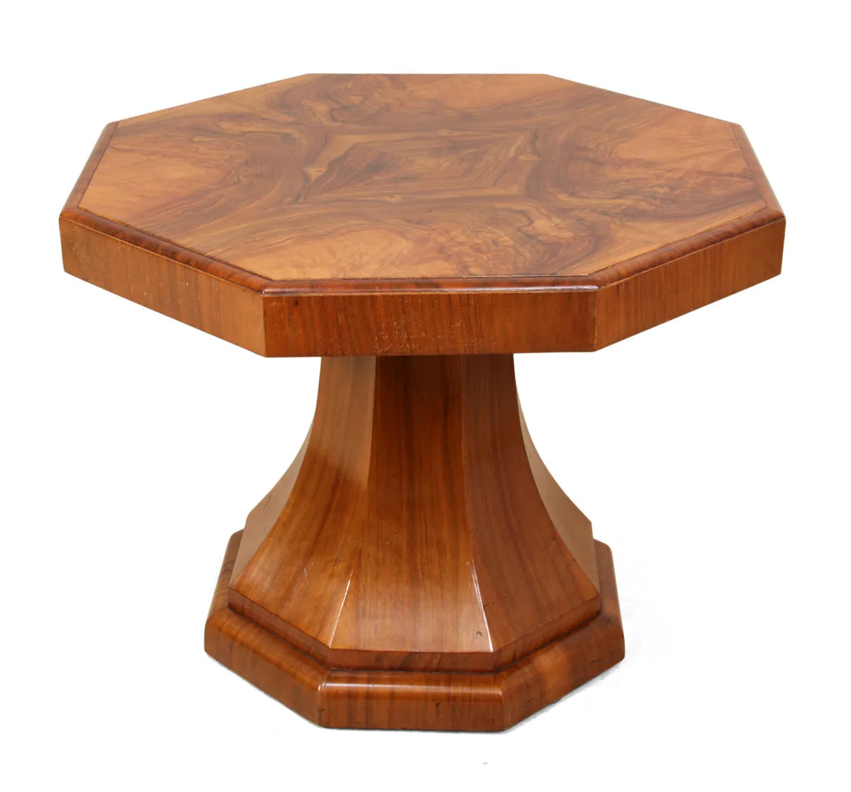 Art Deco Cocktail Table in Walnut c1930