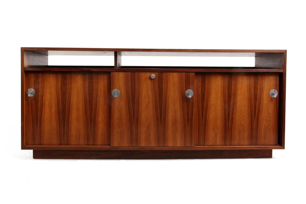 Diplomat Sideboard in Rosewood by Finn Juhl