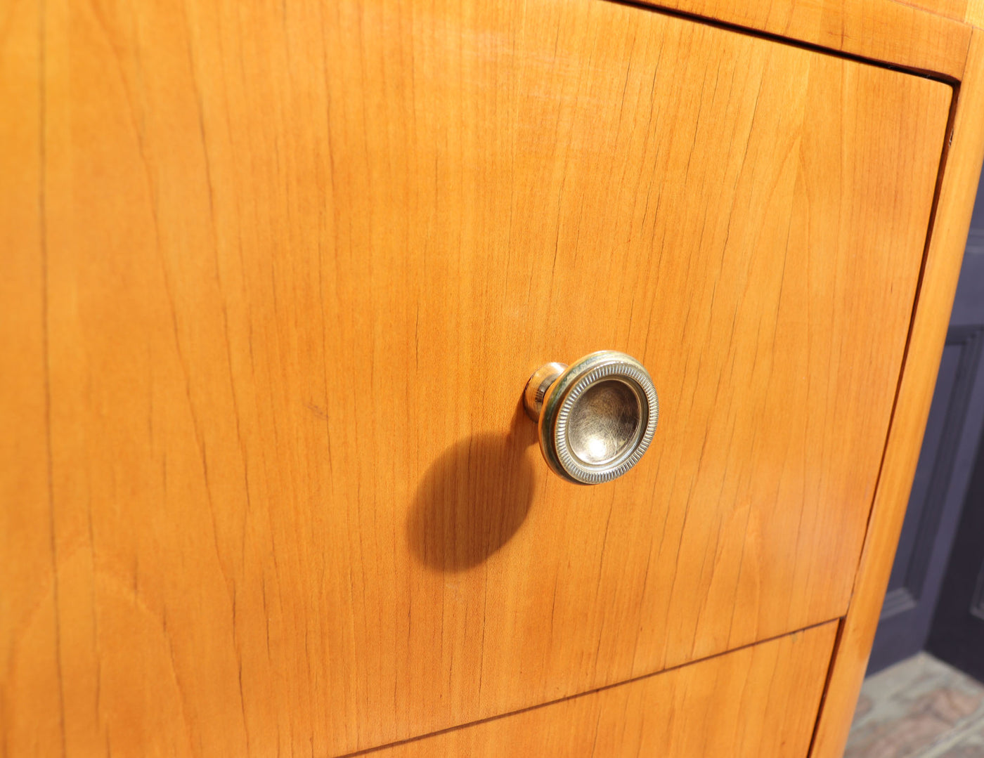 Art Deco chest of Drawers in Cherry