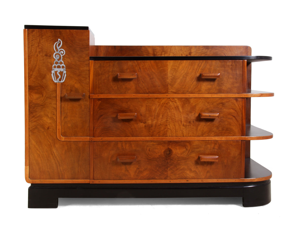 Art Deco Walnut Chest of drawers